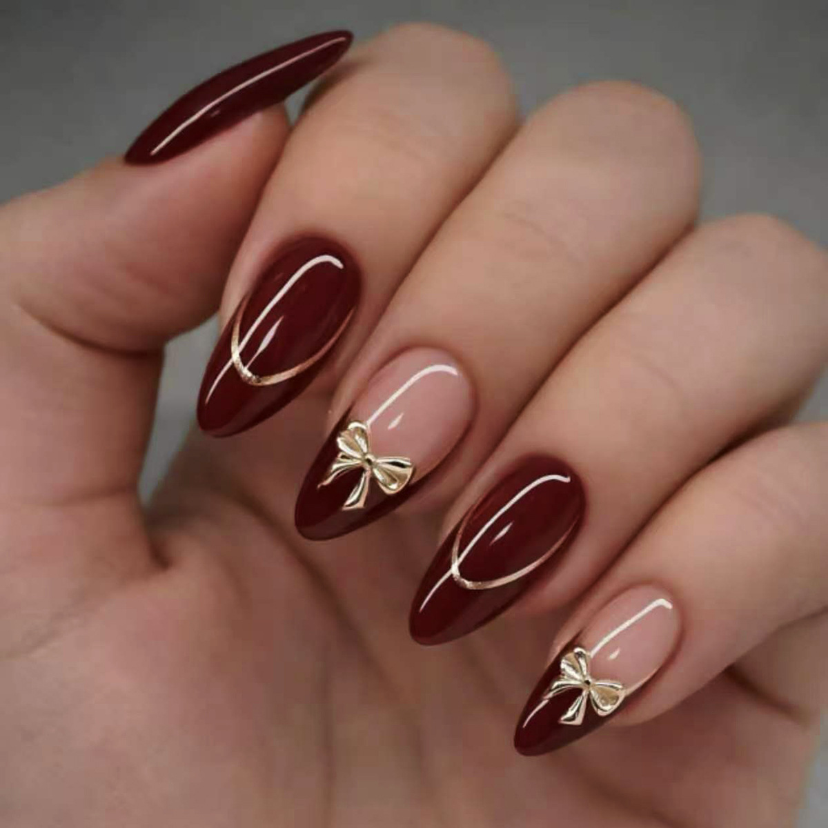 Nail Art Simple - 24Pcs Retro Wine Red French Almond