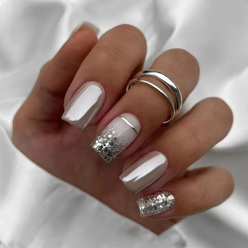 Short Square fake nails for wo - đánh giá và giá Nail Art Gliter
