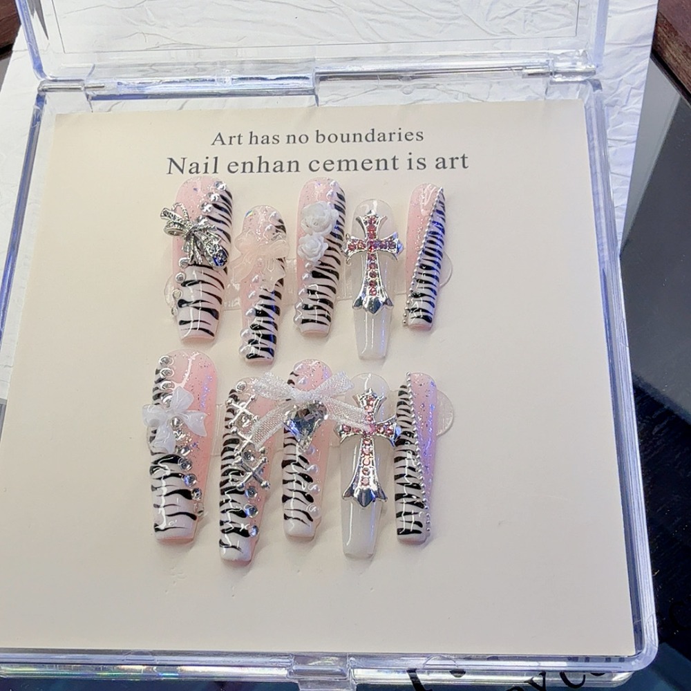 10 Pieces Y2K Pink Zebra Patte - đánh giá và giá Nail Art Zebra